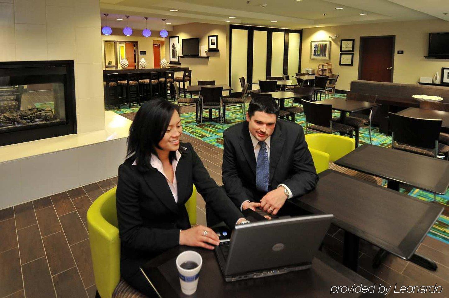 Hampton Inn Denver-West/Golden Restoran gambar
